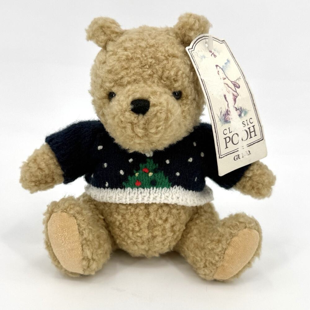 Disney Classic Winnie the Pooh Plush 7 1/2” Sitting Christmas Sweater Gund